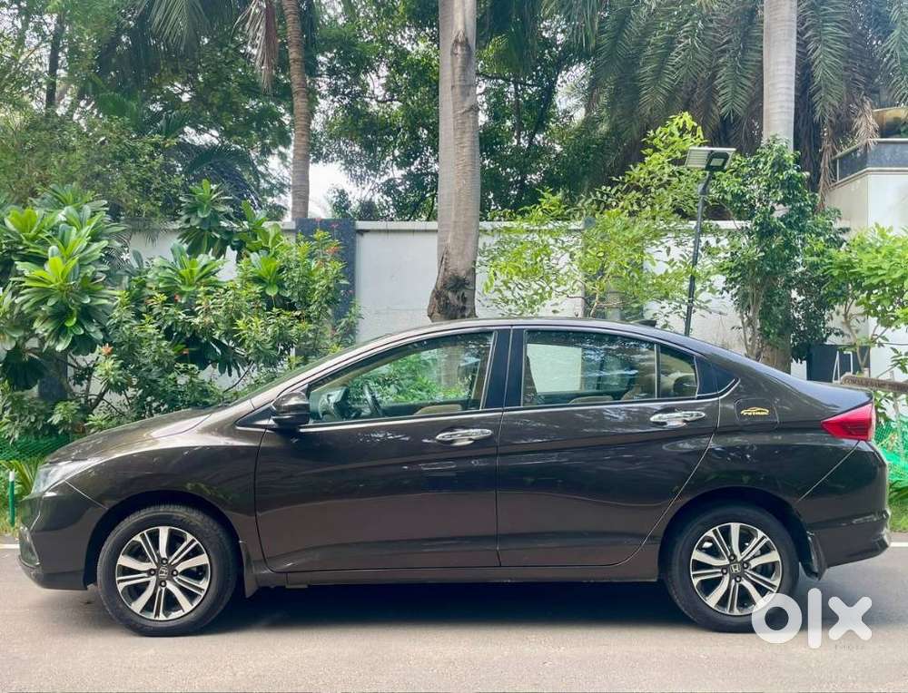 Honda City 1.5 V 4th Gen I-vtec Mt, 2018