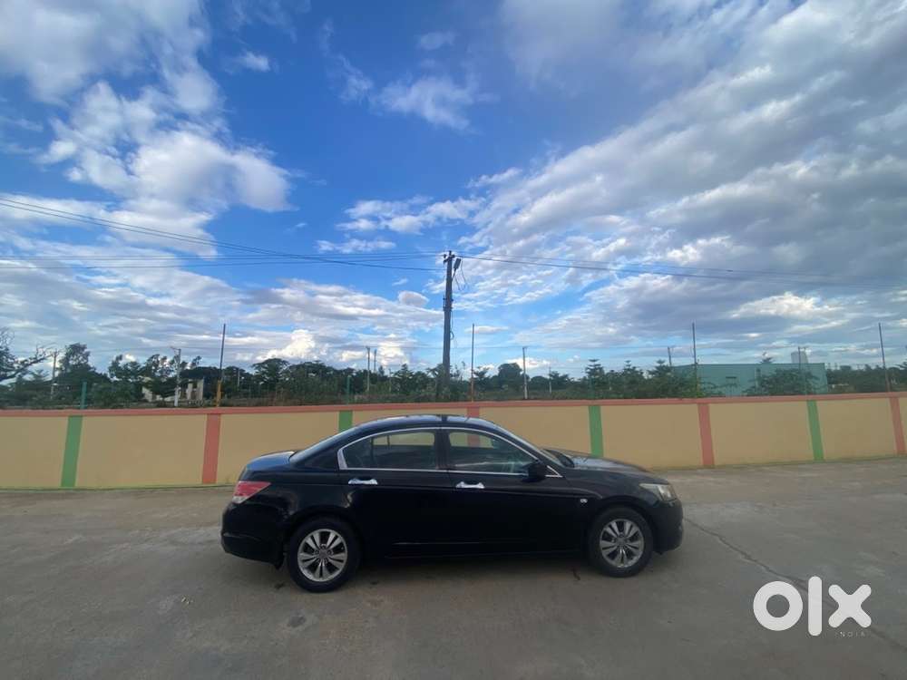Honda Accord Petrol 2009