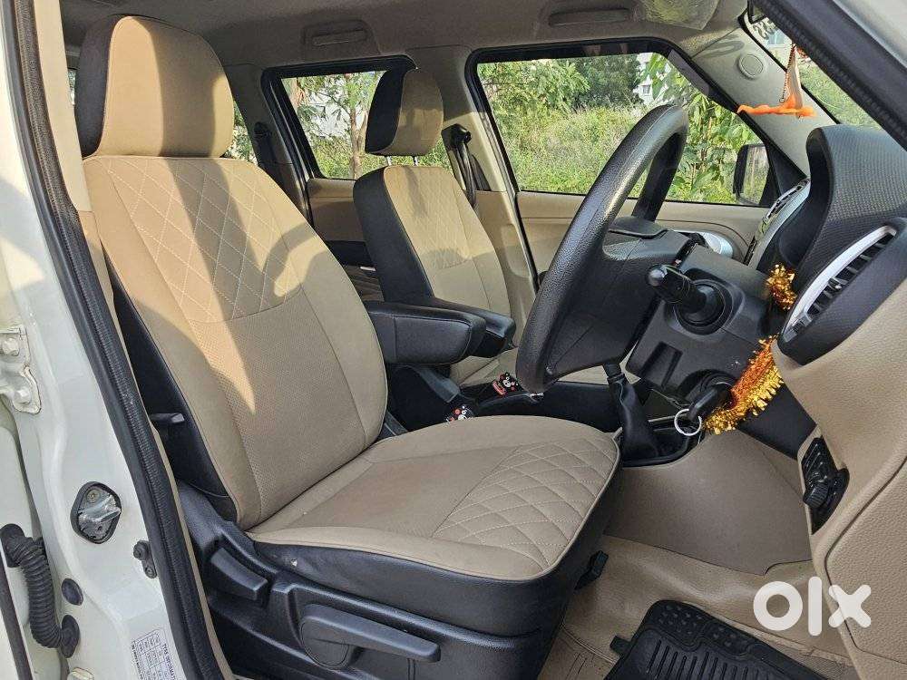 Mahindra Tuv 300 T10, 2018, Diesel