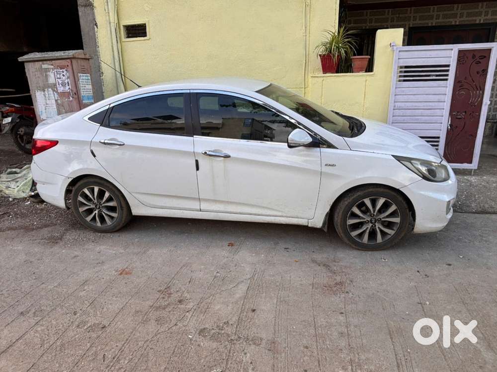 Hyundai Fluidic Verna 2014