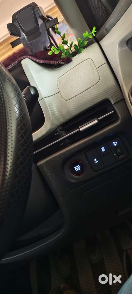 Hyundai Creta Sx Petrol Mt, 2024, Petrol