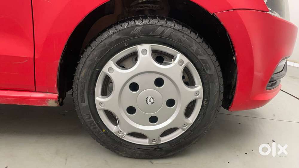 Volkswagen Polo Petrol Comfortline 1.2l, 2015, Petrol