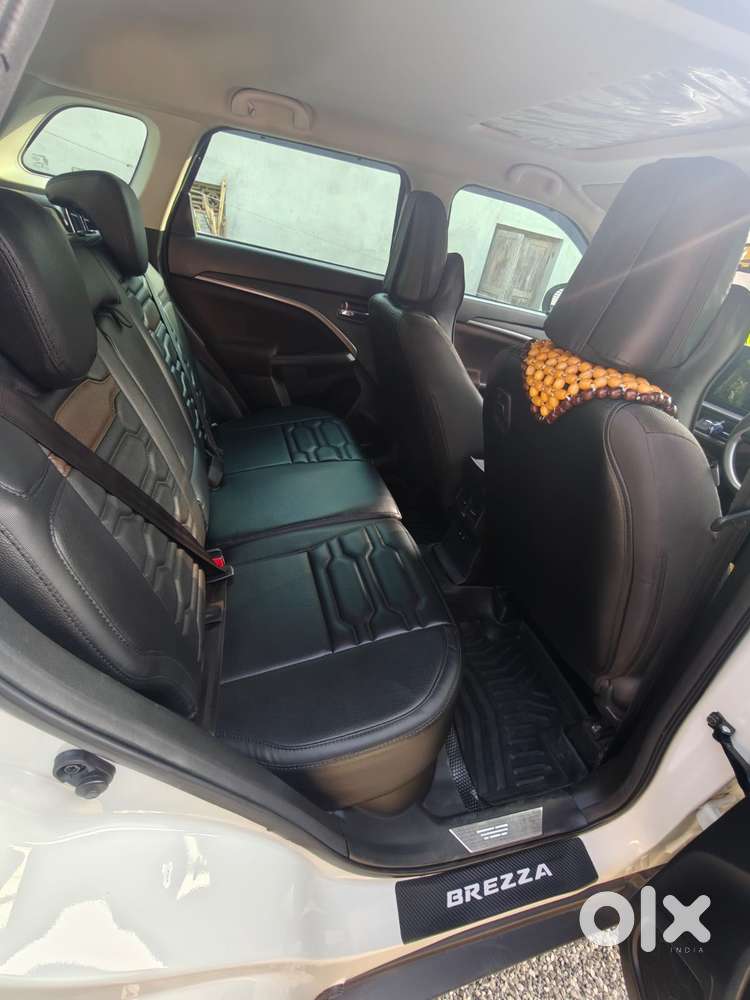 Maruti Suzuki Brezza 1.5 Zxi Plus Smart Hybrid, 2023, Petrol