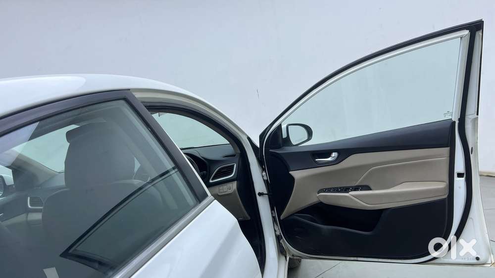 Hyundai Verna 1.6 Crdi Sx Option, 2018, Diesel