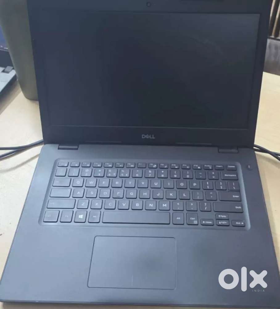 Dell inspiron core i3/8th gen/8 GB/500 GB HDD
