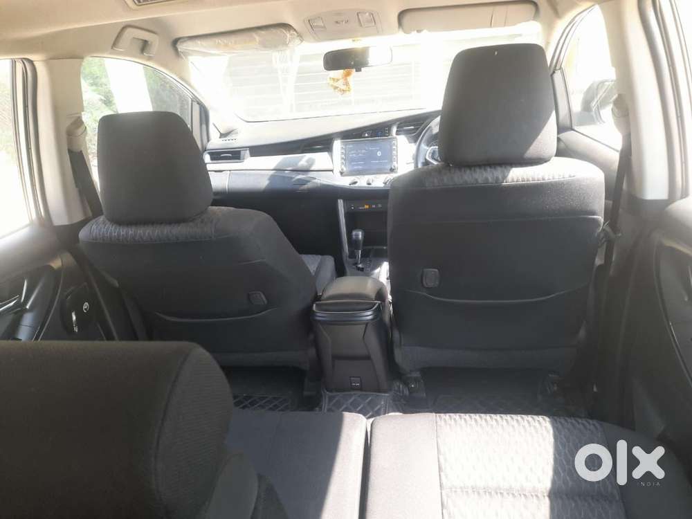 Toyota Innova Crysta Petrol 2022