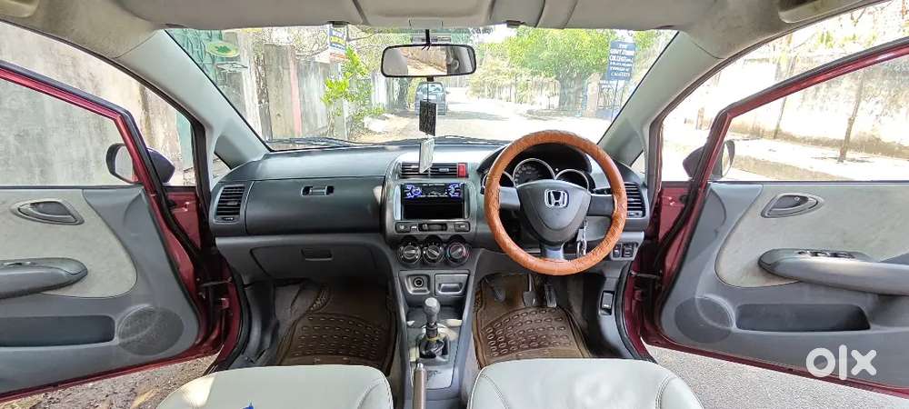 Honda City 2004 Petrol Well Maintained