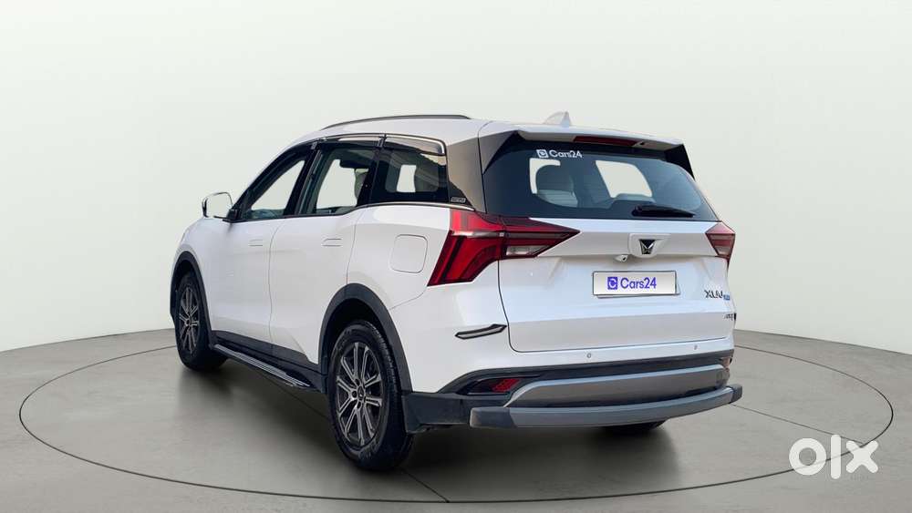 Mahindra Xuv700 2.0 Ax 7 Petrol At Luxury Pack Str, 2023, Petrol