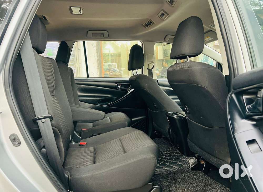 Toyota Innova Crysta 2.4 Gx Mt, 2018, Diesel