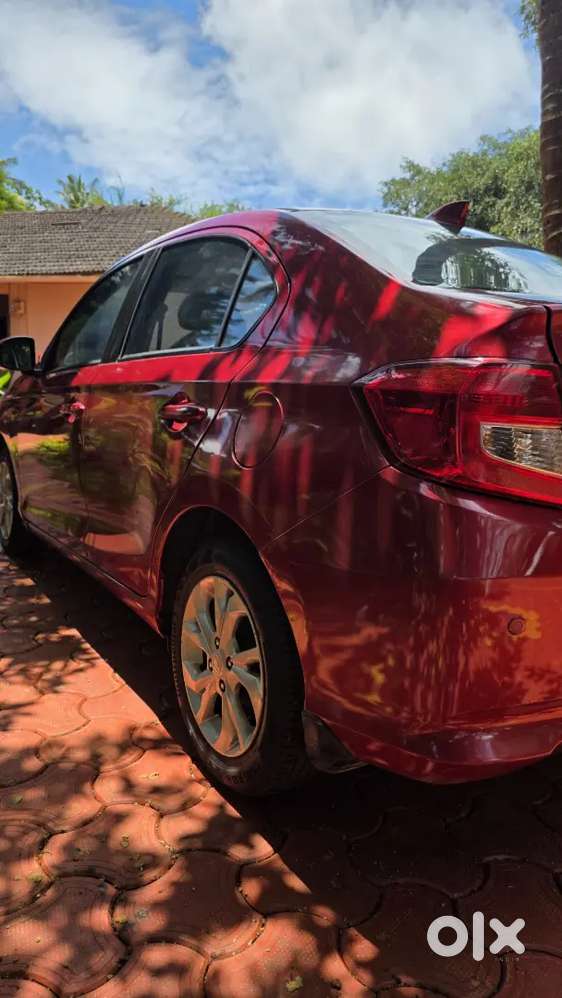 Honda Amaze Automatic Diesel 2018 Super Condition.