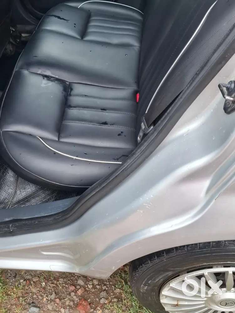 Ford Fiesta 1.5 Ambiente Petrol 2013