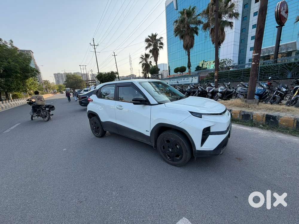 Tata Punch Ev 2024 -punch Adventure Lr Ac Fc