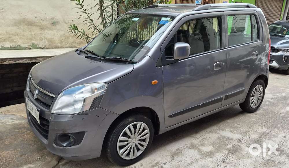 Maruti Suzuki Wagon R Amt Vxi Plus, 2016, Cng & Hybrids