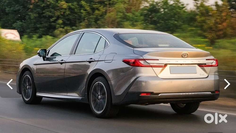 Toyota Camry, 2024, Petrol