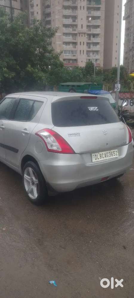Maruti Suzuki Swift Vxi 2015