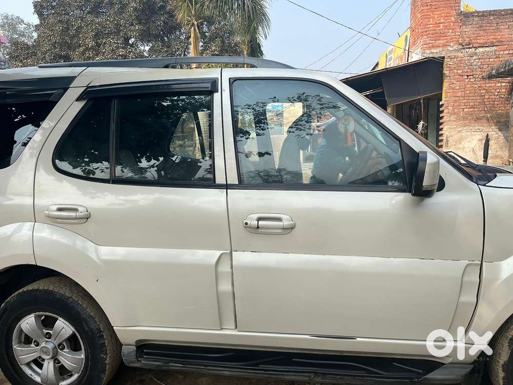Tata Safari Storme 2015 Car