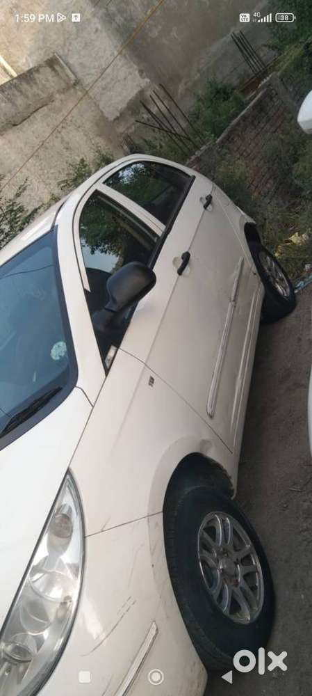 Tata Indica Vista Safire Glx, 2013, Petrol