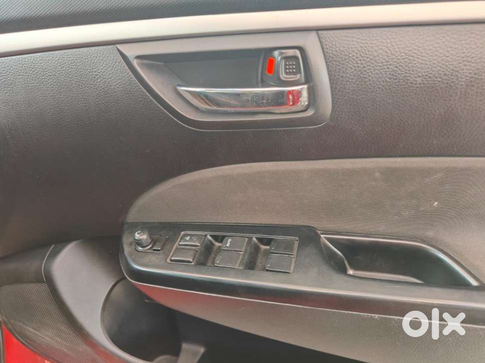 Maruti Suzuki Swift Vxi, 2016, Petrol