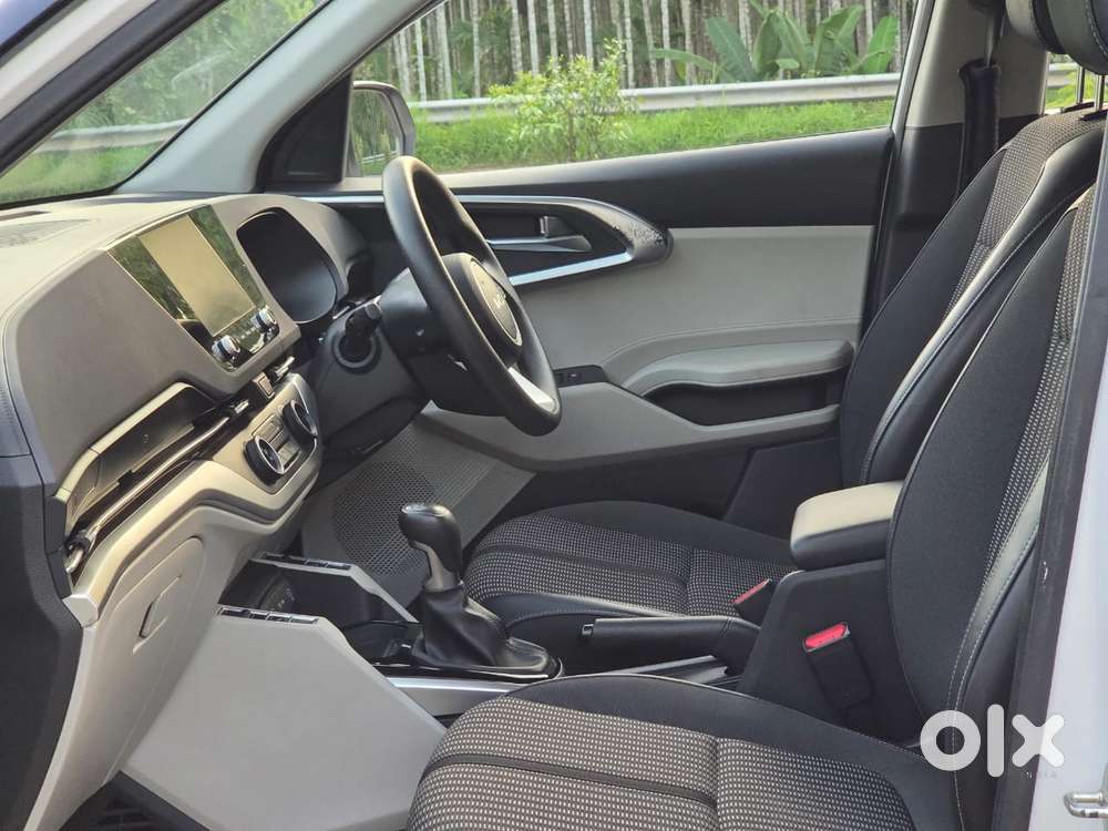Kia Carens 1.4 Prestige 7 Str, 2022, Petrol
