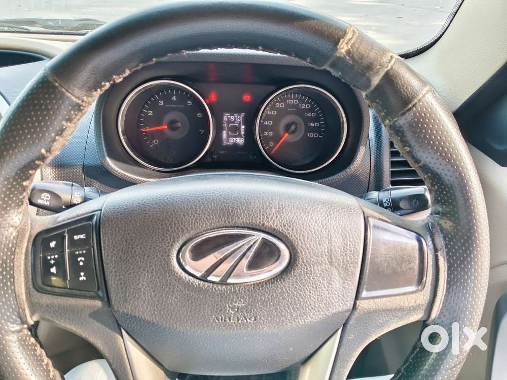 Mahindra Tuv 300 T10 Dual Tone, 2019, Diesel