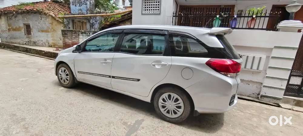 Honda Mobilio 2015 Diesel Well Maintained