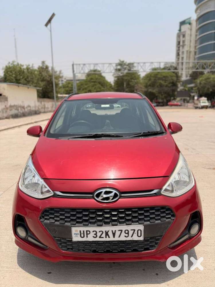 Hyundai Grand I10 1.2 Crdi Sportz Dual Tone, 2019, Petrol
