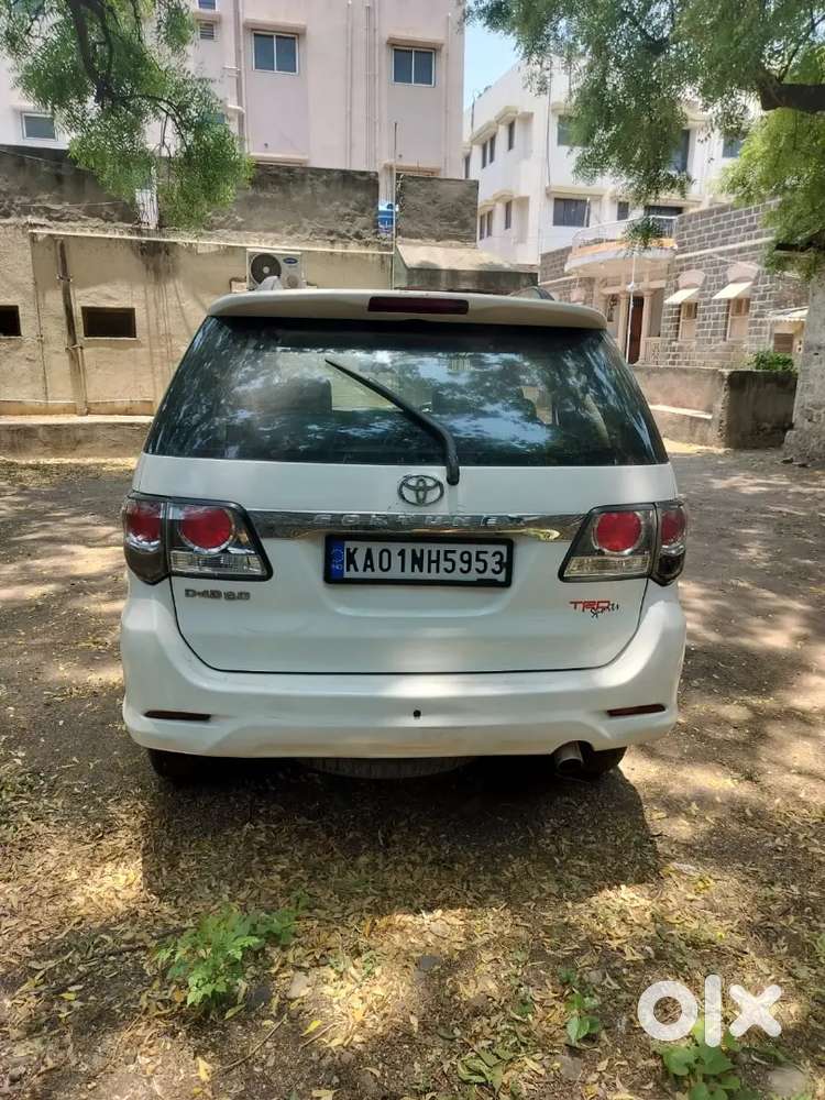 Toyota Fortuner 4x4 2013