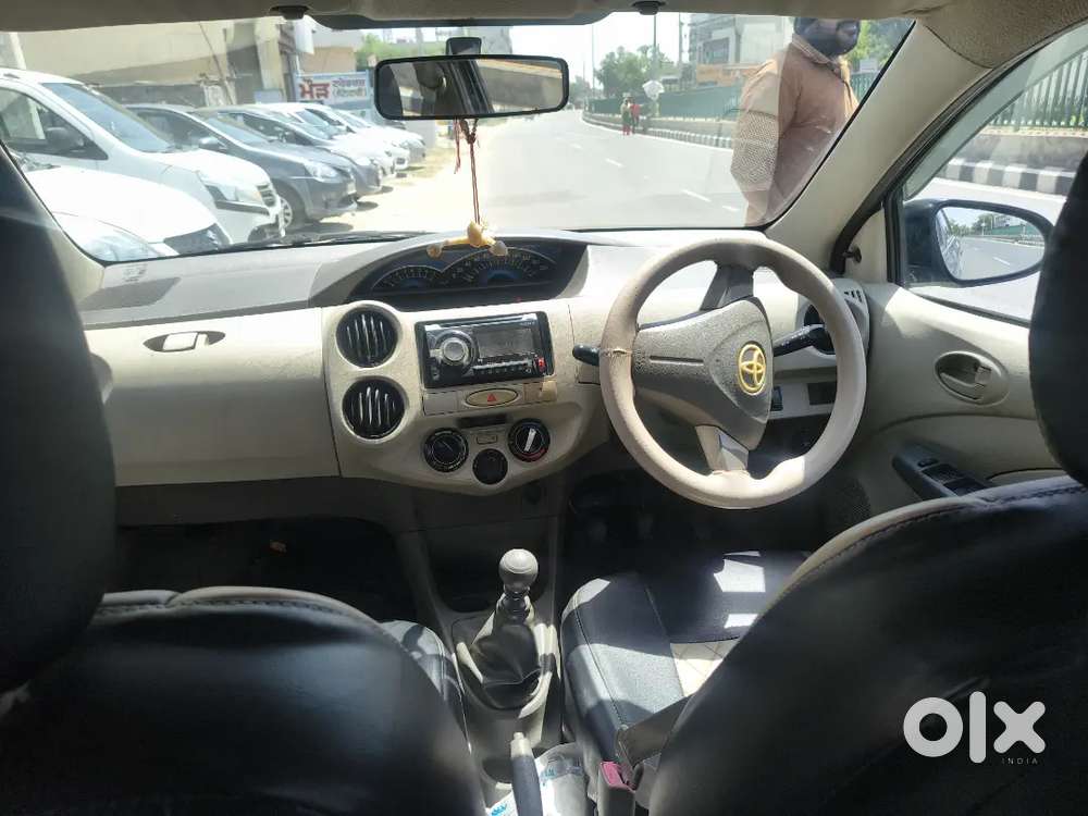 Toyota Liva 2014 November Car