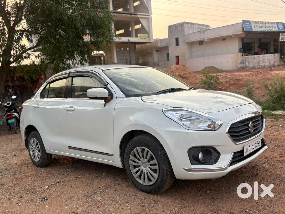 Maruti Suzuki Dzire 1.2 Vxi, 2019, Petrol