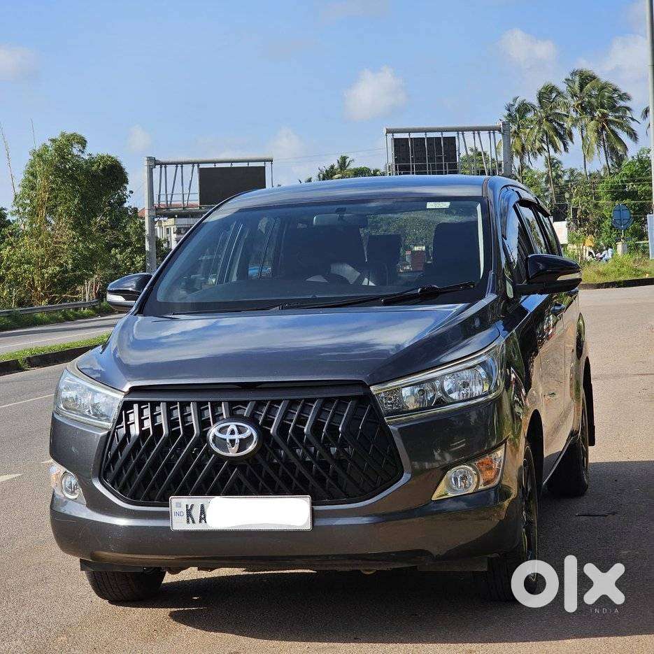 Toyota Innova Crysta 2.4 G Mt, 2016, Diesel