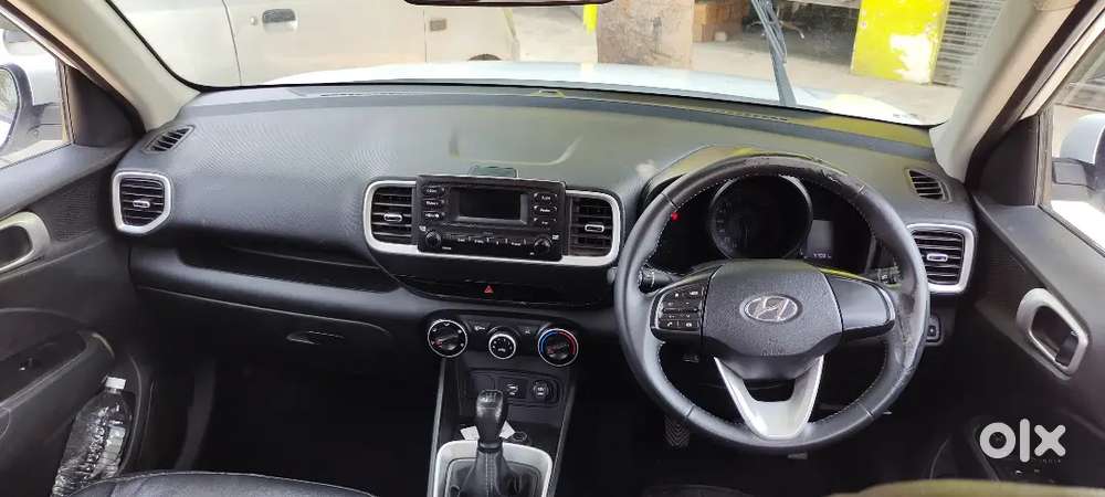 Hyundai Venue 2021 Petrol Well Maintained