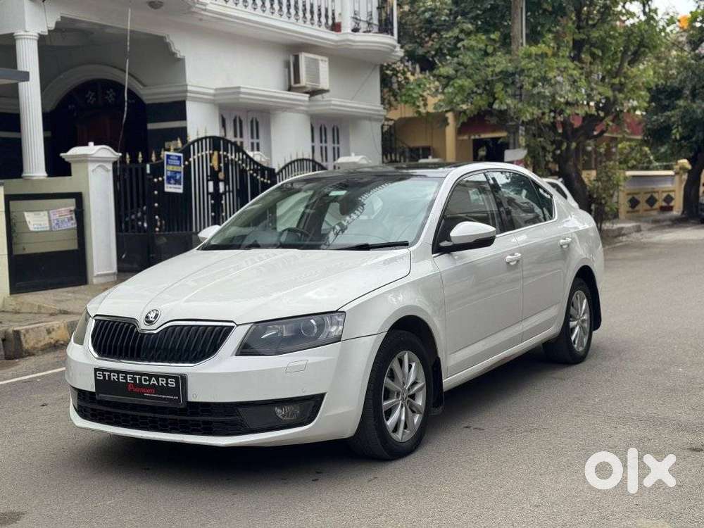 Skoda Octavia 1.8 Tsi At Style Plus, 2017, Petrol