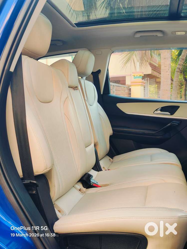 Mahindra Xuv700 Ax7 Awd, 2023, Diesel