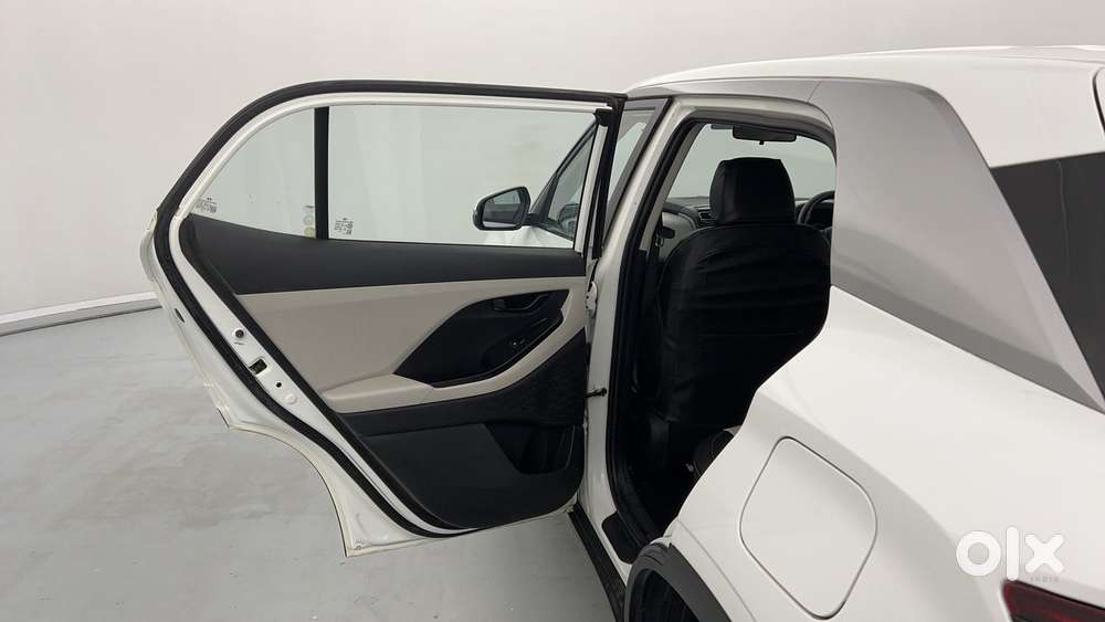 Hyundai Creta 1.5 Ex Petrol, 2023, Petrol