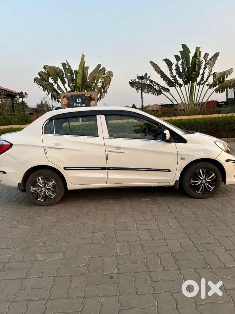 Honda Amaze 2017 Cng & Hybrids Well Maintained