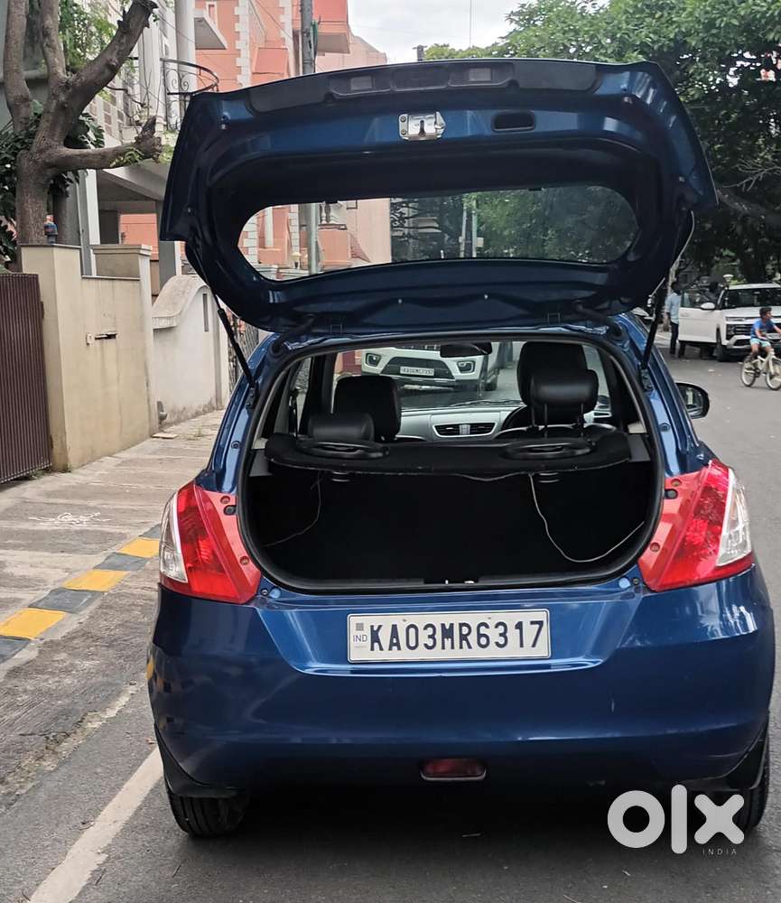 Maruti Suzuki Swift Vxi, 2012, Petrol