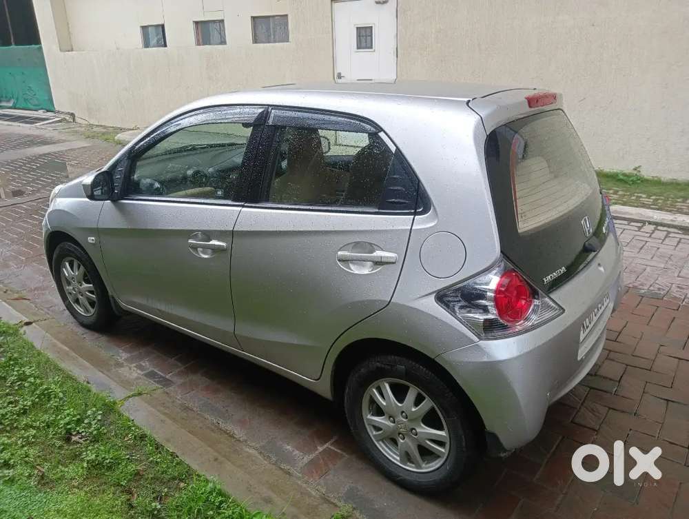 Honda Brio Vx Petrol 2014 Automatic