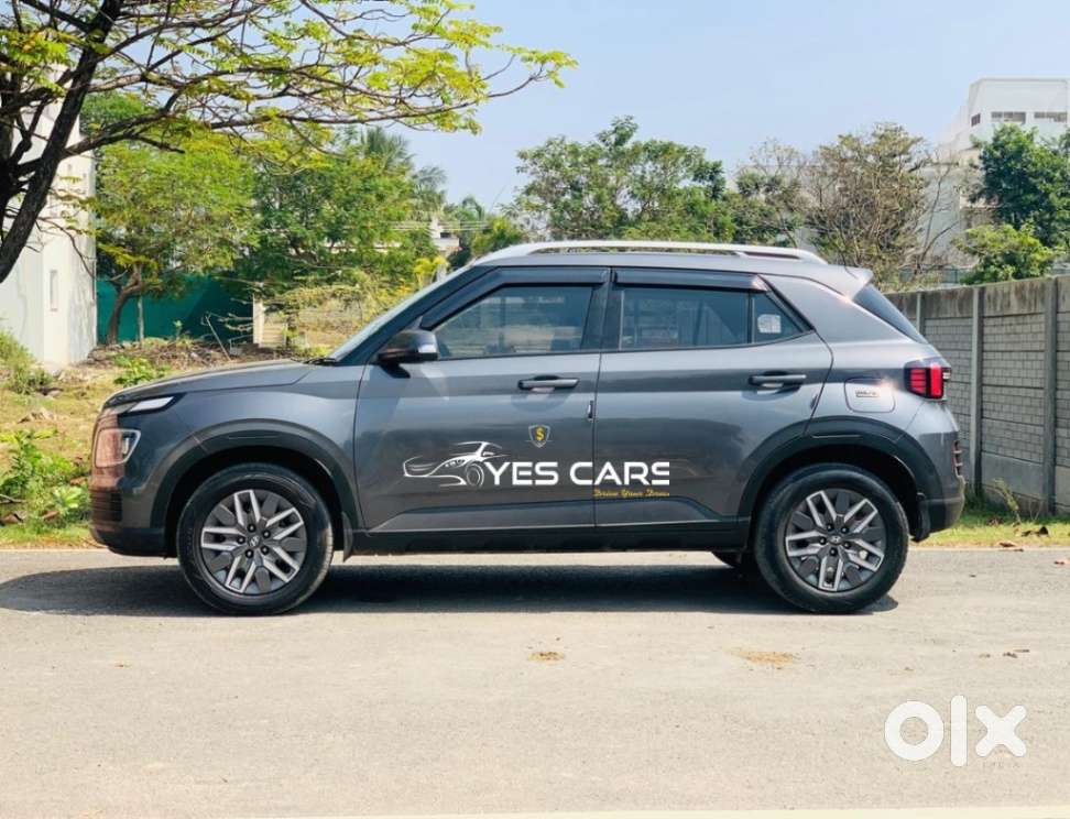 Hyundai Venue, 2022, Petrol