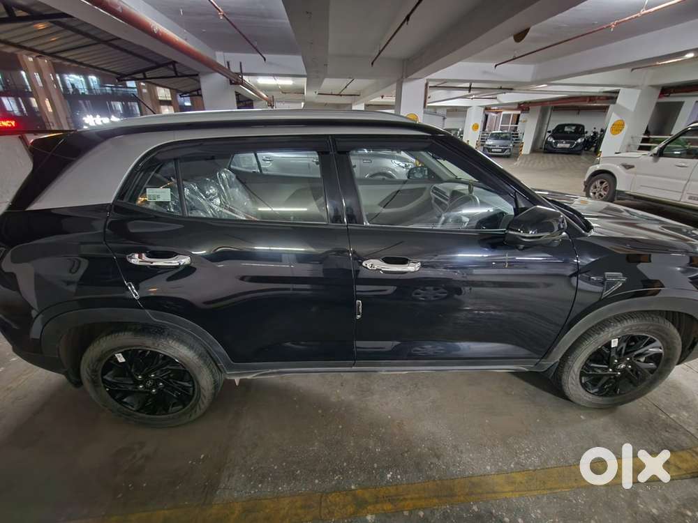 Creta 1.5 Petrol  Just 2,450 Km  ₹2l Premium Upgrades  2nd Owner