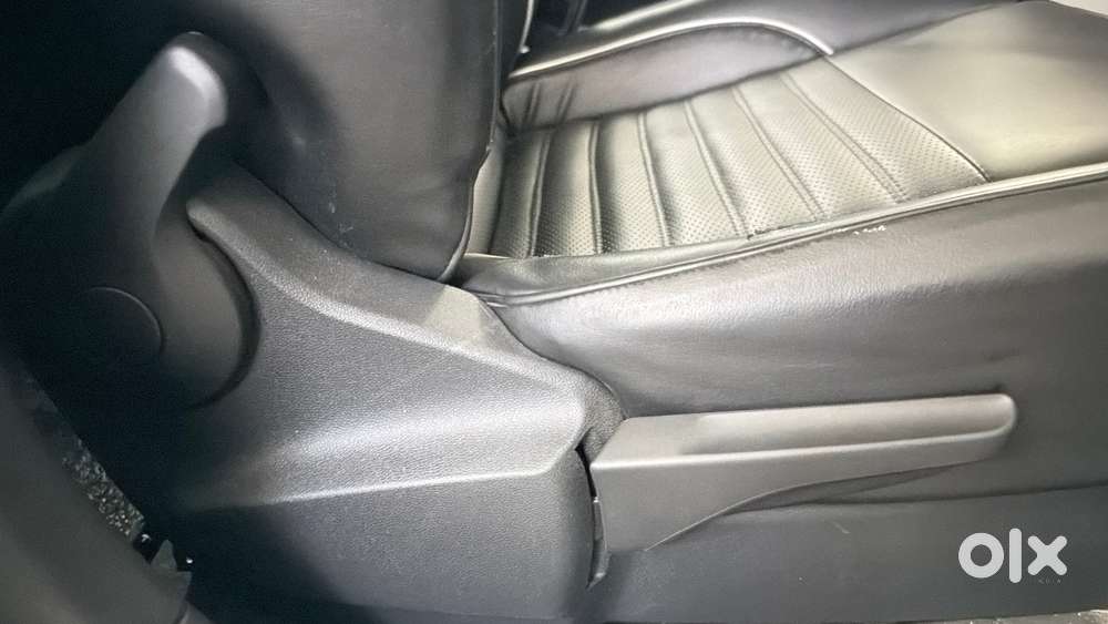 Volkswagen Taigun 1.0 Tsi Highline At, 2022, Petrol