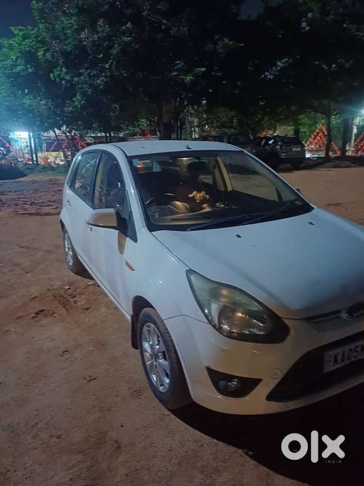 Ford Figo 2012 Year