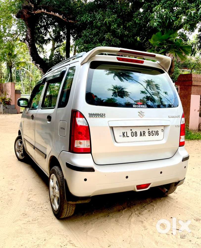 Showroom Condition,single Owner Wagonr Vxi ,full Showroom Service