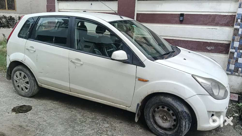 Ford Figo Diesel Zxi 2014