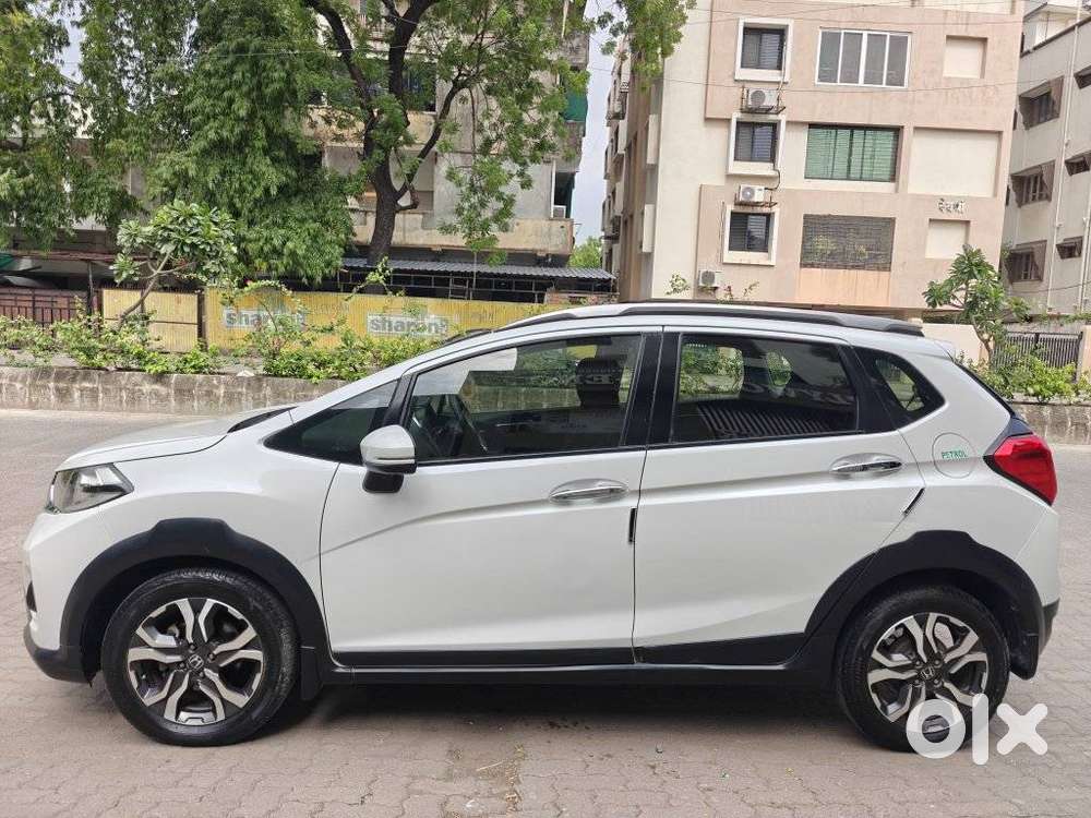 Honda Br-v I-vtec Vx Mt, 2017, Petrol