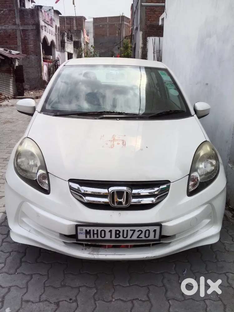 Honda Amaze 2nd Gen 2015 81000 Km Driven