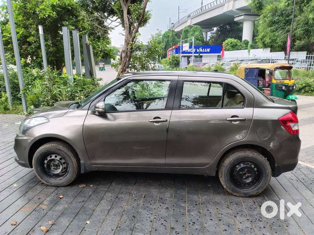 Maruti Suzuki Dzire 1.2 Vxi, 2015, Petrol