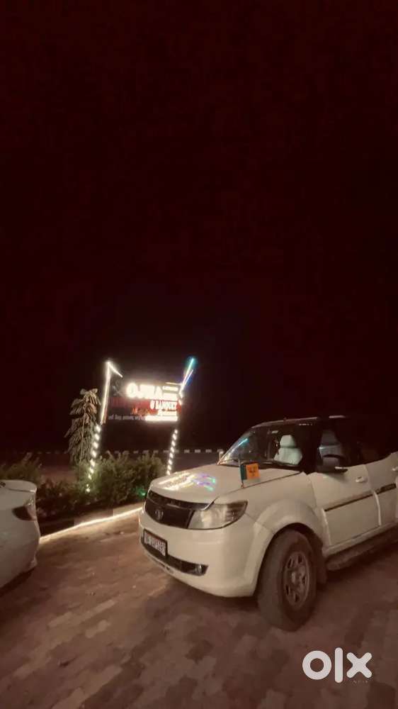 Tata Safari Storme 2013