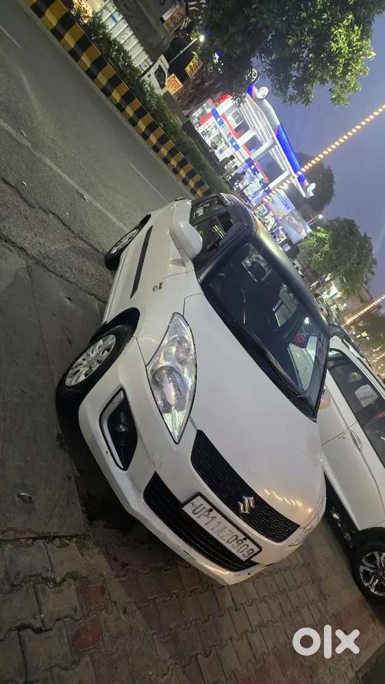 Maruti Suzuki Swift 2016 Diesel 71215 Km Driven