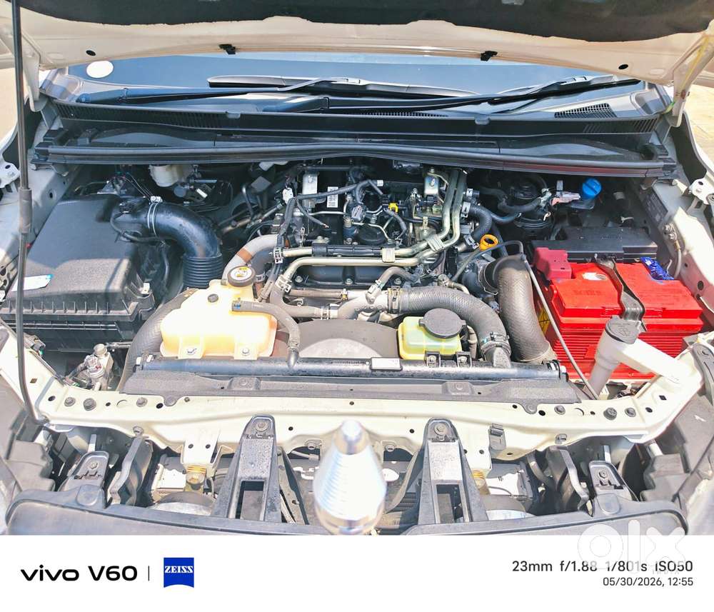 Toyota Innova Crysta 2.4 G Mt, 2023, Diesel