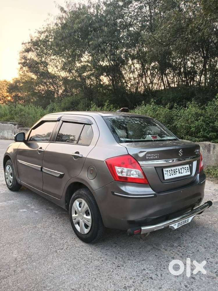 Maruti Suzuki Swift Dzire Amt Vxi, 2016, Petrol
